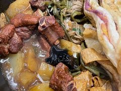 -万里闯关东铁锅炖菜馆(高新旗舰店)