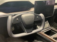 -TESLA 特斯拉(上海太古汇体验店)