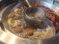 -醉董牛川派鲜肉自选火锅(烟台店)