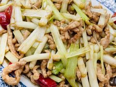 韭黄肉丝-雨田饭店(华兴东街店)