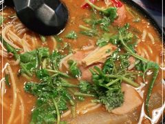 -肥汁米蘭香港米线(宁波路总店)