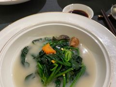 河豚鱼汤浸时蔬-沈灶河豚宴·河豚融合餐厅(汉中路店)