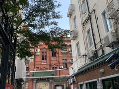 -梅龙镇酒家(南京西路总店)
