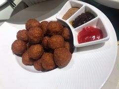 金牌干炸丸子-京味斋·北京烤鸭(北京南站洋桥店)