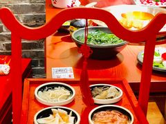 谭公四宝-谭鸭血老火锅(龙湖宝山天街店)