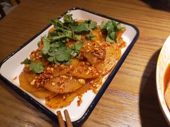 -二孃鸡爪爪(东风路总店)
