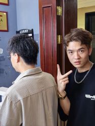 -藤野造型烫发染发