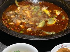 -大鱼山房鱼头火锅(老字号品质店)