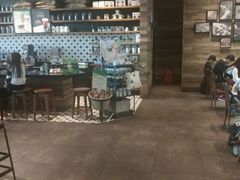 -星巴克臻选(武汉经开永旺梦乐城店)