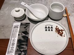 -渔语鱼新川菜Bistro(万象天地店)