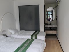 -何适山庄 ·可团建(水长城P2停车场店)