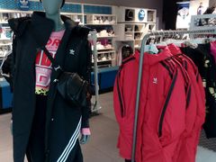 -adidas(印象城购物中心店)
