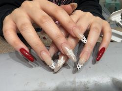 -艾珂·美甲美睫