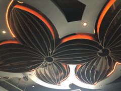 屋顶-YUE·6·西式融合餐厅(外滩六号店)