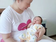 -爱月宝月嫂·育儿嫂(哈尔滨总店)