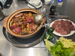 -胡须佬鸡煲四季火锅店(石厦西村直营店)