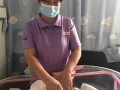 -秋歌护理·月嫂·育儿嫂(浦东医院店)