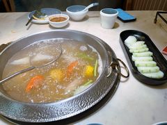 -左庭右院鲜牛肉火锅(浦江欢乐颂店)