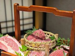 -山川小町·极番烧肉(新地假日广场店)