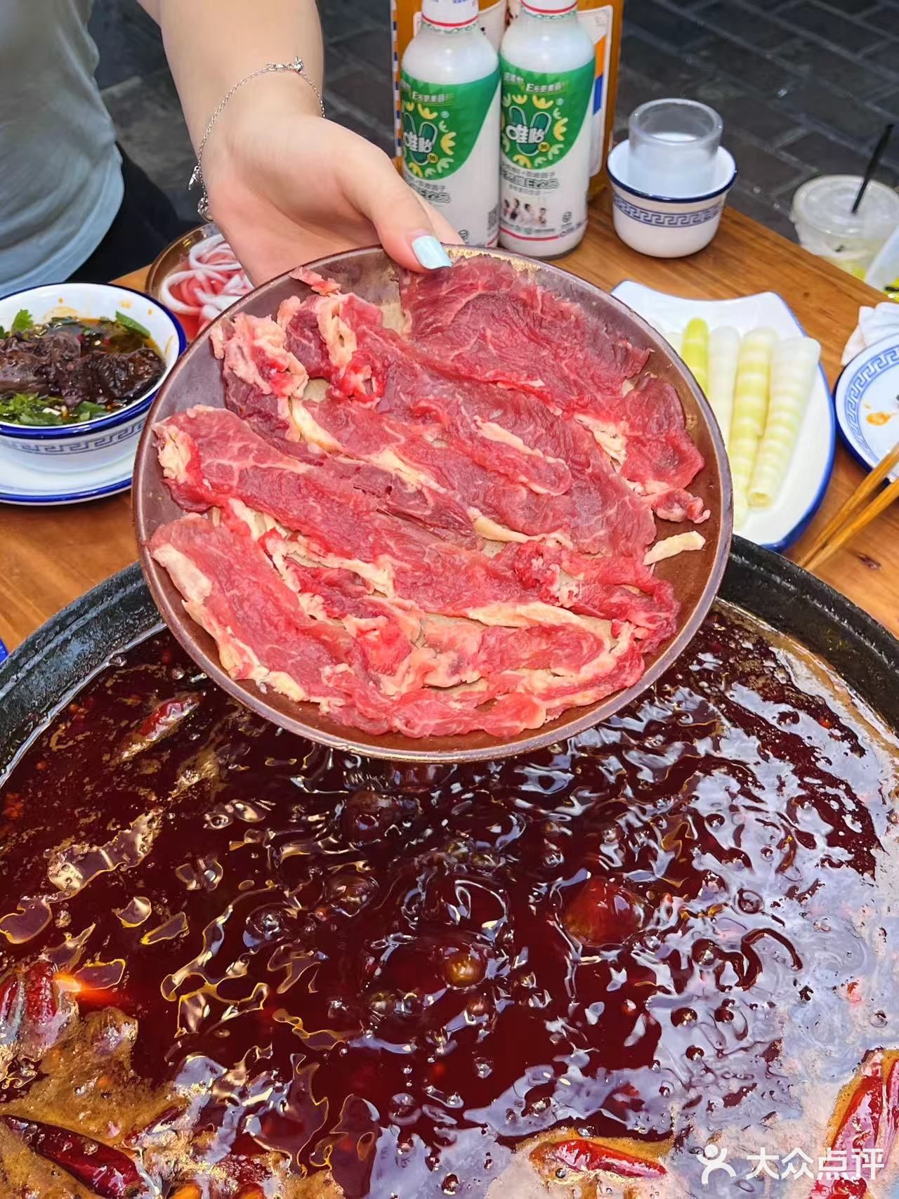成都本地人超爱的划算又好吃的市井火锅🥘 