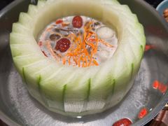 -得意咚瓜·顺德鱼生·冬瓜火锅(深圳首店)