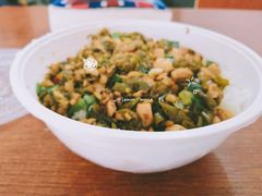 酱椒仔鸡+外婆菜炒肉-霸碗盖码饭(长沙河西通程店)