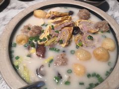 -洪氏嗨捞·猪肚鸡火锅(阳光天地店)
