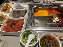 -海底捞火锅(关山保利店)
