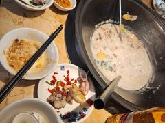 -陈大锅·岳阳鱼馆·地道岳阳菜(美食街店)