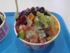 鲜果盛宴刨冰-梁子刨冰王&梁小糖(王顶堤店)