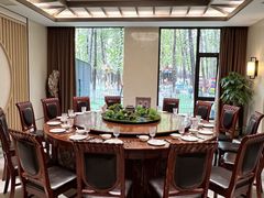 -蓝地时尚庄园(北京清河营地铁站店)