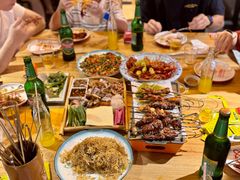 吊炉肥肠-记忆串城·东北烧烤·小龙虾·大型团建(南油店)