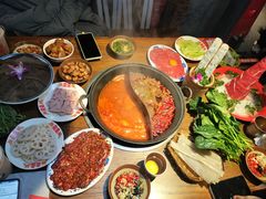 -萍姐火锅·公路夜市(武汉首店)