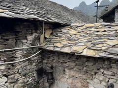 -高荡千年布依古寨旅游景区