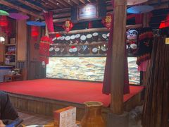 -老滇山寨•云南特色菜•地方菜•民族风情歌舞表演(金碧店)