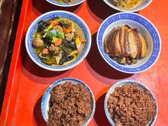 -蓝田九大碗民俗食府(蓝田店)