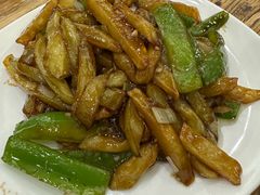 地三鲜-南磨房食府(燕莎奥特莱斯购物中心店)