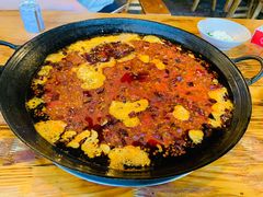 -岗上渣渣老火锅(两路口店)