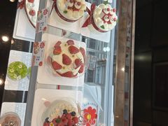 -花花卷卷·鲜食蛋糕(静安久光百货店)