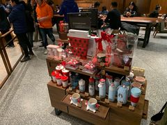 零售区-星巴克臻选(北京颐堤港中心第二店)