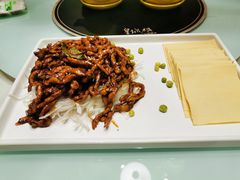 -皇城根·烤鸭·鱼头·家常菜(欧亚大观乐活城店)