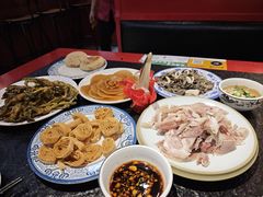 -老北京胡同味道二荤铺(酒仙桥店)