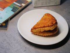 苹果酥Chausson aux pommes-老梦面包 CHEZMOREL(三源里店)
