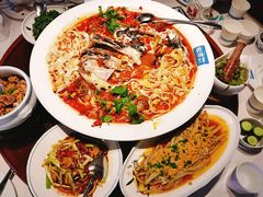 -坛宗剁椒鱼头(河西王府井店)