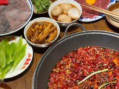 -萍姐火锅·公路夜市(武汉首店)