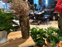 -舌尖上的食缘花园主题餐厅