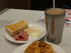 -香港新发烧腊茶餐厅(书城店)