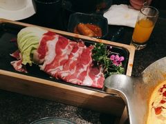 -湊湊火锅·茶憩(打浦桥日月光店)