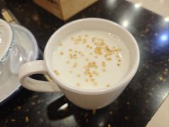-王村姑老土炕莜面村(张北店)