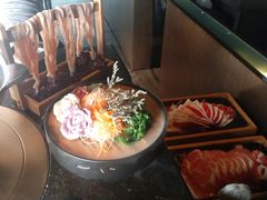 -湊湊火锅·茶憩(新中关购物中心店)